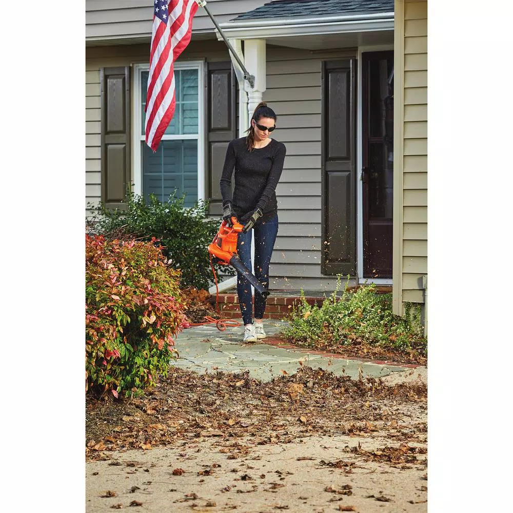 Leaf Blowers BLACK+DECKER 250 MPH 400 CFM 12 Amp 3-in-1 Corded Electric Backpack Leaf Blower/Vac/Mulcher 7 Leaf Blowers BLACK+DECKER 250 MPH 400 CFM 12 Amp 3-in-1 Corded Electric Backpack Leaf Blower/Vac/Mulcher - Image 5