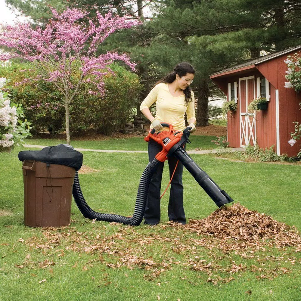 Leaf Blowers BLACK+DECKER Leaf Collection System Attachment For Corded B+D 2-in-1 Leaf Blower/Vacuums 5 Leaf Blowers BLACK+DECKER Leaf Collection System Attachment For Corded B+D 2-in-1 Leaf Blower/Vacuums - Image 3