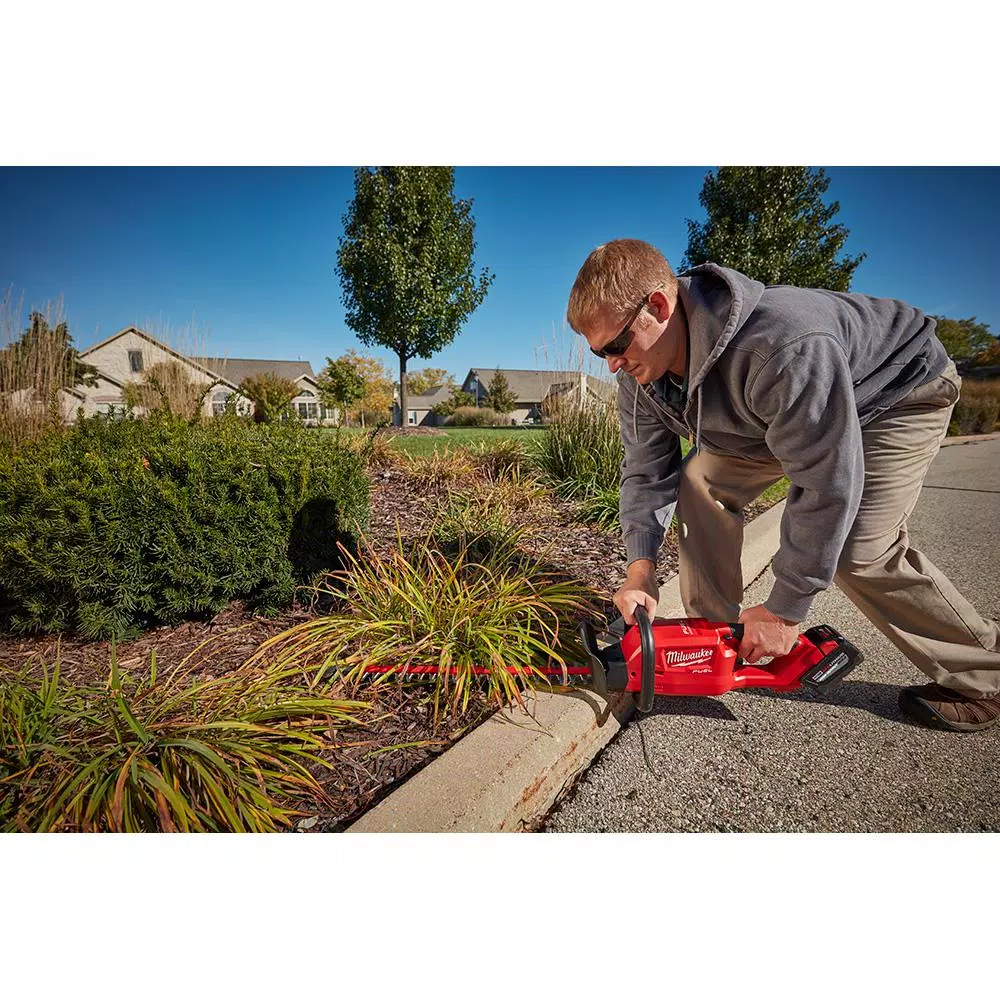 Trimmers Milwaukee M18 FUEL 24 In. 18-Volt Lithium-Ion Brushless Cordless Hedge Trimmer (Tool-Only) - Image 11