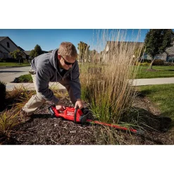 Trimmers Milwaukee M18 FUEL 24 In. 18-Volt Lithium-Ion Brushless Cordless Hedge Trimmer Kit With 8.0 Ah Battery And Rapid Charger -cuisinart shop milwaukee cordless hedge trimmers 2726 21hd 76 1000